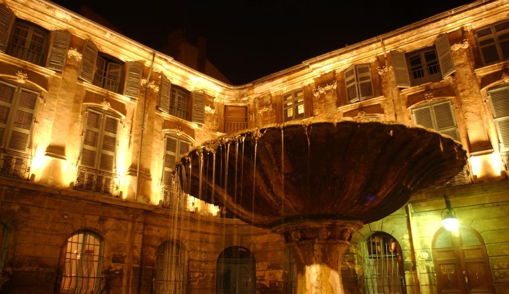 Les Carmes And Spa Le Thor Zewnętrze zdjęcie