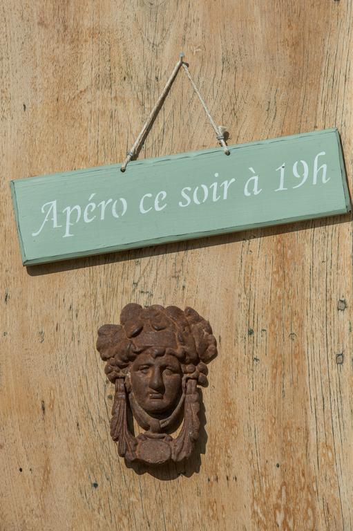 Les Carmes And Spa Le Thor Zewnętrze zdjęcie